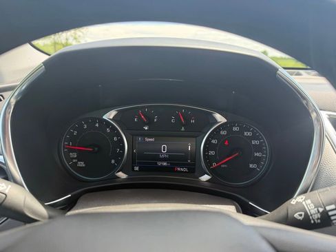 Used 2024 Chevrolet Equinox LS w/ LS Convenience Package FWD image 35