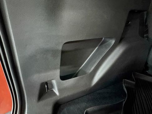 Used 2019 Ford Escape SE image 28