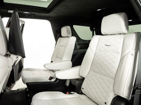 Used 2026 Cadillac Escalade V image 22