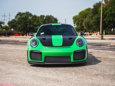 Used 2018 Porsche 911 GT2 RS RWD image 25