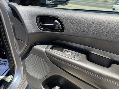 Used 2019 Dodge Durango GT RWD image 34