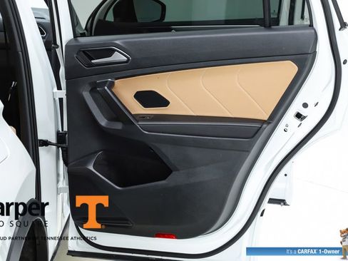 Used 2023 Volkswagen Tiguan SE R-Line image 29