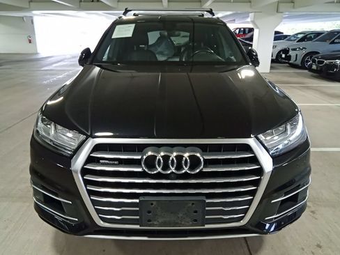 Used 2017 Audi Q7 3.0T Premium Plus AWD/4WD image 2