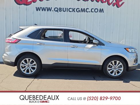 Used 2020 Ford Edge Titanium w/ Cargo Accessory Package AWD/4WD image 8