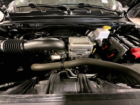 Used 2022 RAM 1500 Laramie image 30