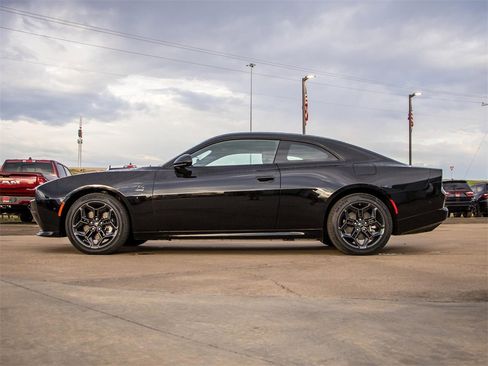 New 2025 Dodge Charger R/T w/ Quick Order Package 25M R/T image 8