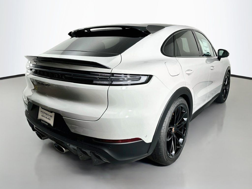New 2026 Porsche Cayenne Turbo GT AWD/4WD image 9