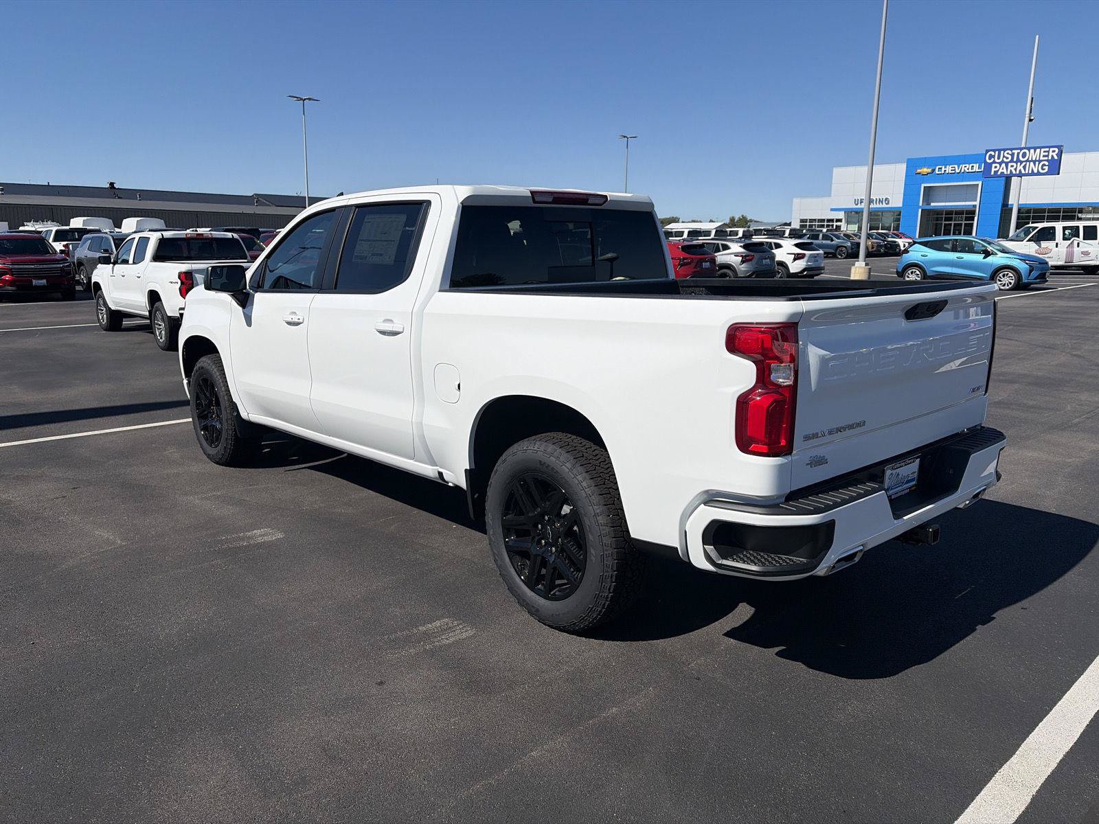 New 2026 Chevrolet Silverado 1500 RST AWD/4WD image 7