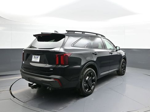 Certified 2025 Kia Sorento SX Prestige image 6