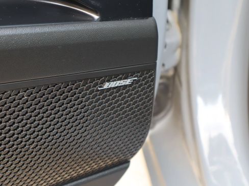 Used 2021 Hyundai Elantra Limited FWD image 20