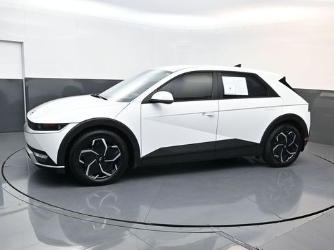 Certified 2024 Hyundai Ioniq 5 SEL image 6