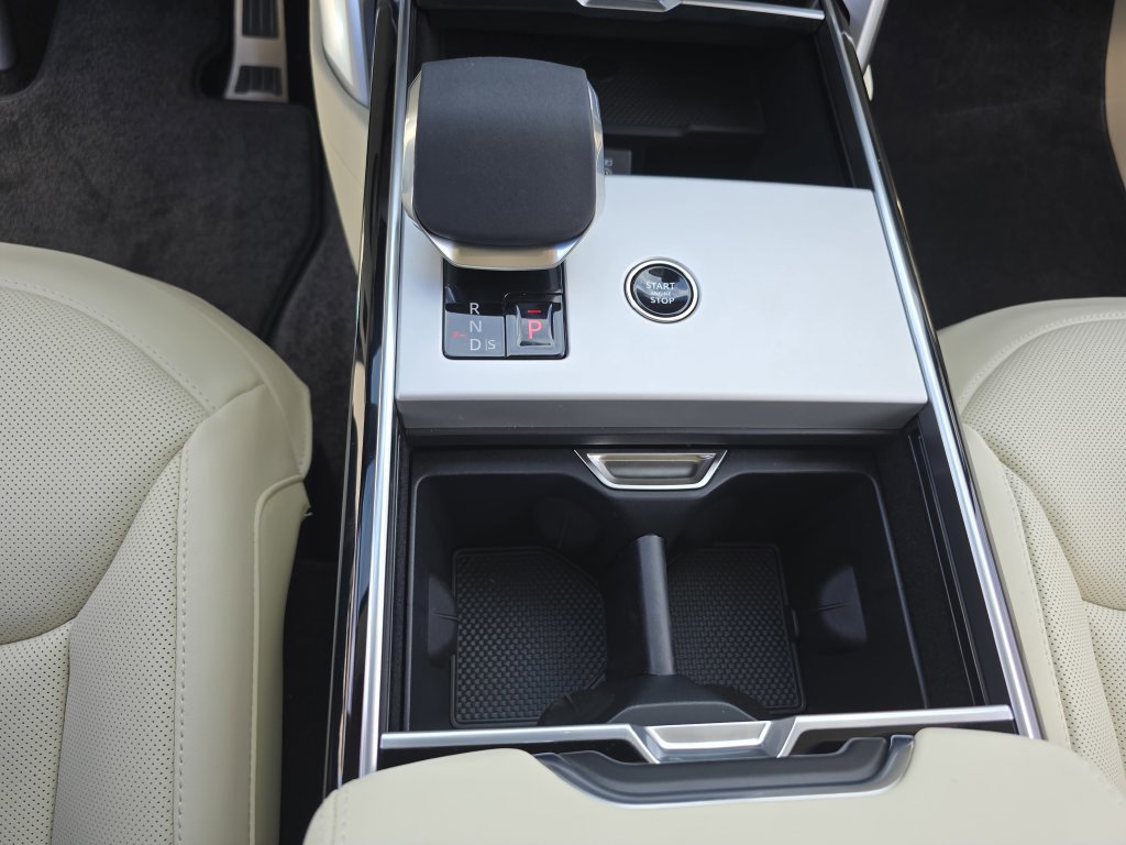 New 2026 Land Rover Range Rover SE AWD/4WD image 26