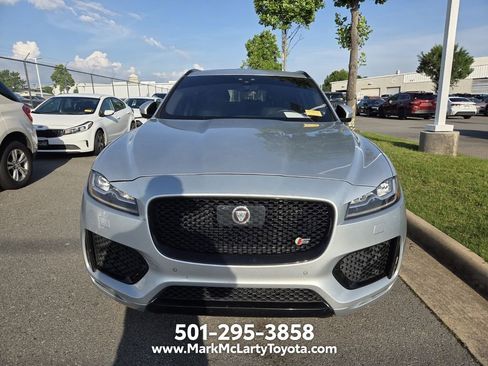 Used 2019 Jaguar F-PACE S AWD/4WD image 2