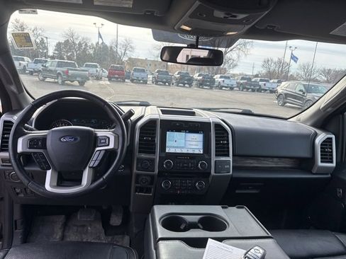Used 2018 Ford F150 Lariat image 14