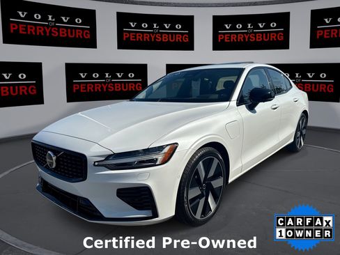 Used 2024 Volvo S60 T8 Plus w/ Climate Package image 1