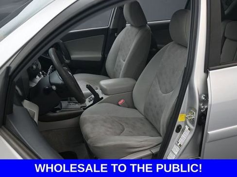 Used 2012 Toyota RAV4 4WD w/ Value Pkg image 10