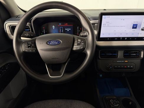 Used 2025 Ford Maverick XLT w/ Equipment Group 302A AWD/4WD image 13