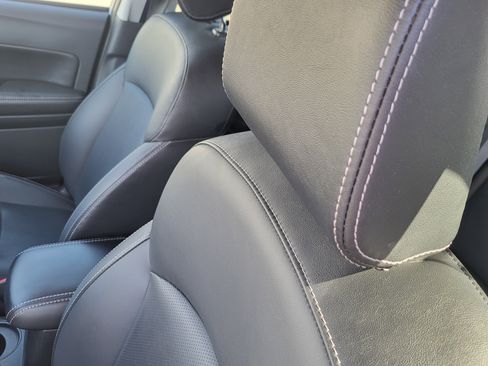 Used 2017 Subaru Forester 2.5i Limited image 14