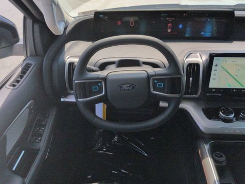 New 2025 Ford Expedition Max Active image 16