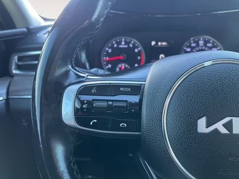 Used 2022 Kia K5 EX image 22