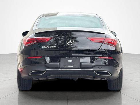 Used 2023 Mercedes-Benz CLA 250 image 4