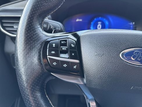Used 2022 Ford Explorer ST w/ ST Street Pack image 22