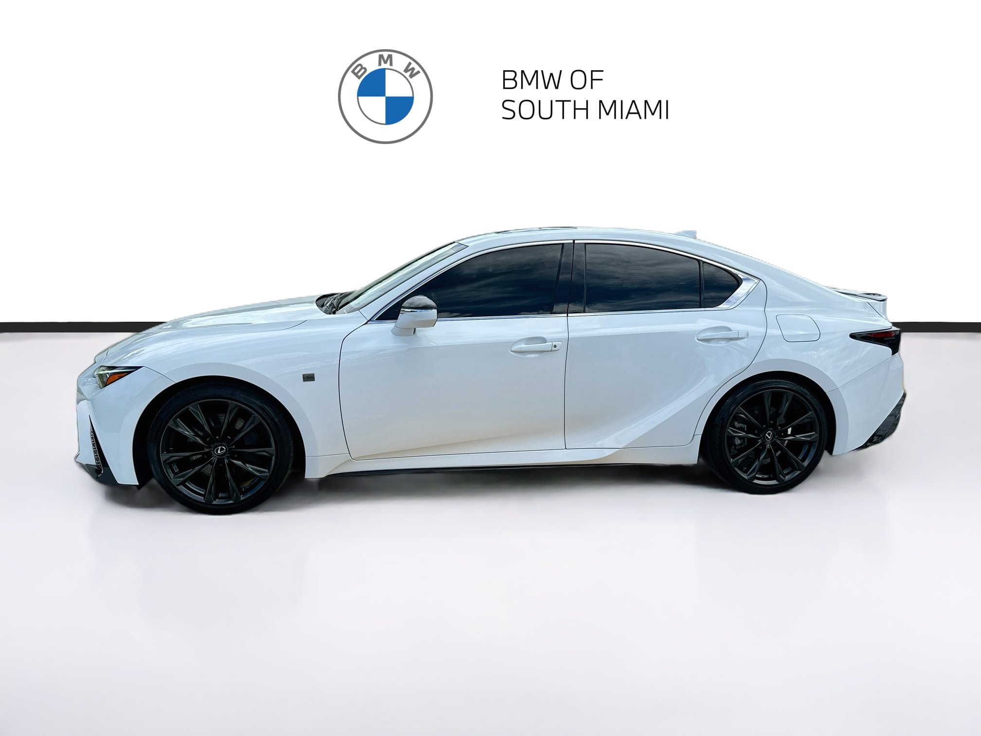 Used 2024 Lexus IS 350 F Sport RWD image 4