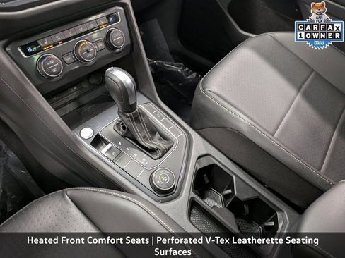 Used 2021 Volkswagen Tiguan SE w/ Panoramic Sunroof Package AWD/4WD image 19