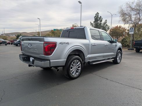 Used 2025 Ford F150 Lariat w/ Equipment Group 501A Mid image 3