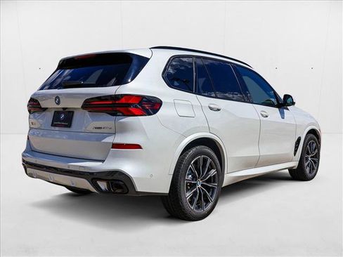 Used 2026 BMW X5 xDrive50e w/ M Sport Package AWD/4WD image 5