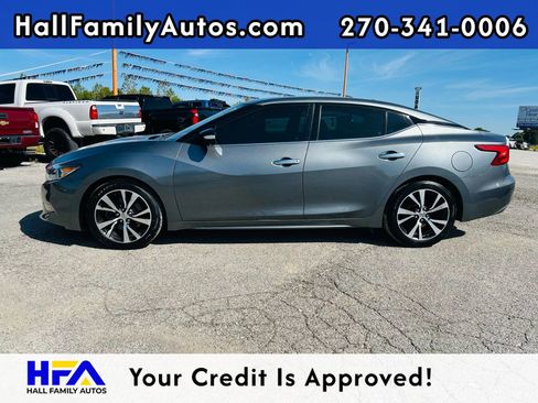Used 2017 Nissan Maxima 3.5 SV image 2