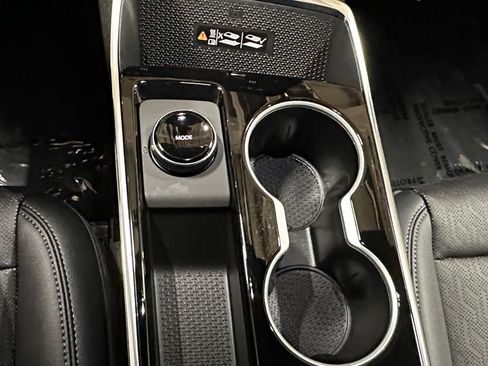 New 2026 Chevrolet Equinox LT w/ Convenience Package II image 18