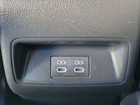 Used 2023 Toyota Corolla SE w/ SE Premium Package image 12