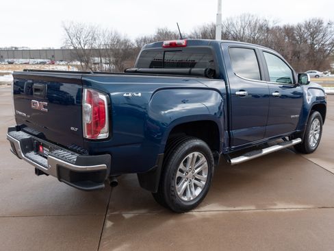 Used 2020 GMC Canyon SLT w/ Driver Alert Package image 17