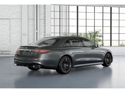 New 2025 Mercedes-Benz S 580 4MATIC Sedan image 21