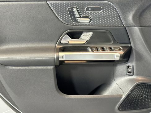 Certified 2024 Mercedes-Benz EQB 300 4MATIC image 16