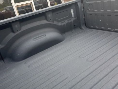 Used 2023 RAM 1500 Limited image 12