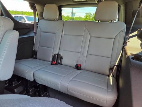 Used 2022 Chevrolet Tahoe LT w/ LT Signature Plus Package AWD/4WD image 15
