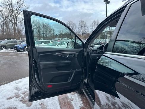 Used 2022 Honda Pilot EX-L image 12