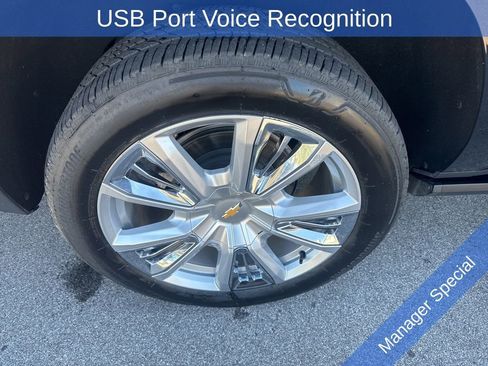 Used 2024 Chevrolet Suburban High Country w/ Premium Package image 14