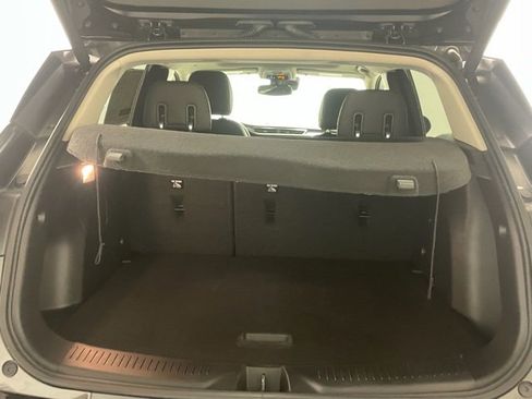 Used 2023 Buick Encore GX Essence w/ Experience Buick Package image 6