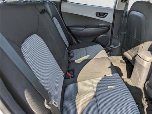 Used 2021 Hyundai Kona SE w/ Cargo Package image 29