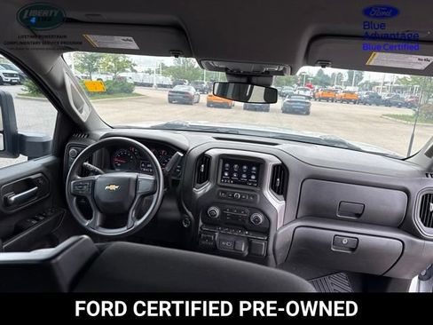 Used 2024 Chevrolet Silverado 2500 Custom w/ Custom Convenience Package AWD/4WD image 10