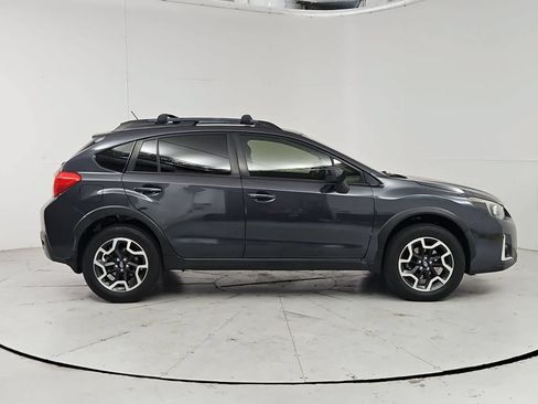 Used 2016 Subaru Crosstrek 2.0i Premium w/ Moonroof Package AWD/4WD image 7