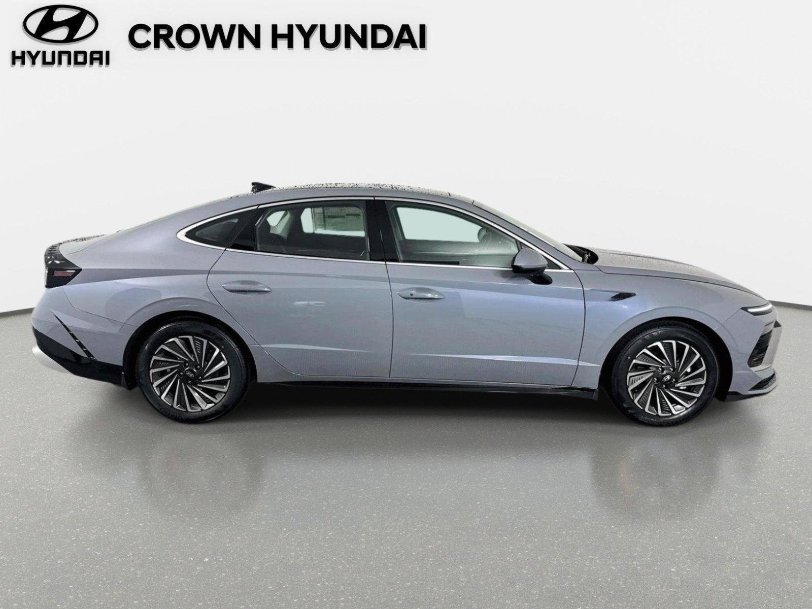 New 2026 Hyundai Sonata SEL FWD image 4