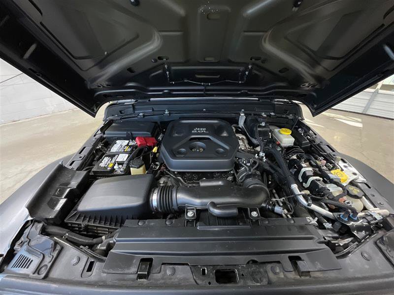 Used 2018 Jeep Wrangler Unlimited Sport AWD/4WD image 29