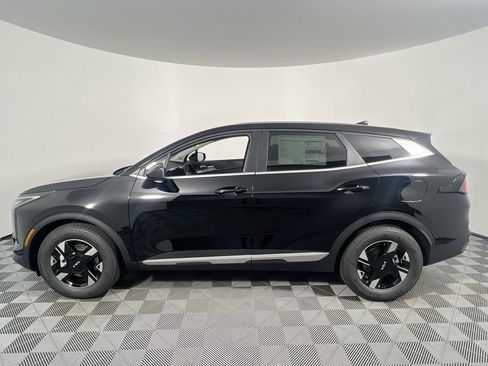 New 2026 Kia Sportage LX FWD image 8