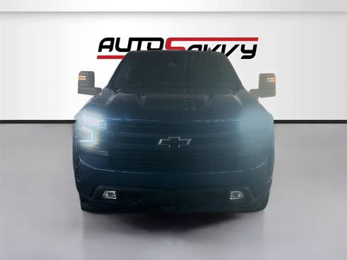 Used 2021 Chevrolet Silverado 1500 RST image 2