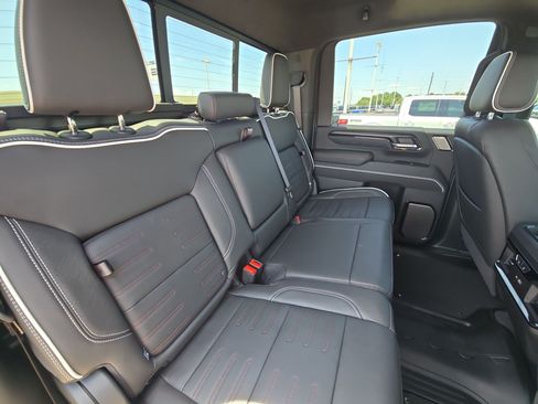 Used 2026 GMC Sierra 2500 AT4X AWD/4WD image 30