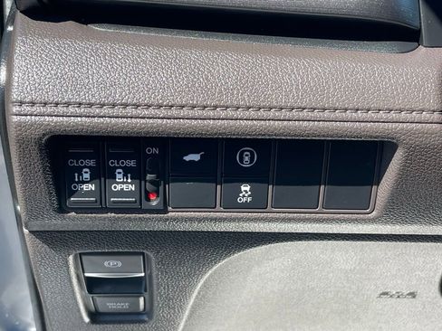 Used 2023 Honda Odyssey EX-L image 33